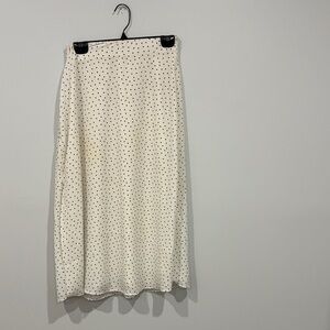 Elegant White Polka Dot midi Skirt